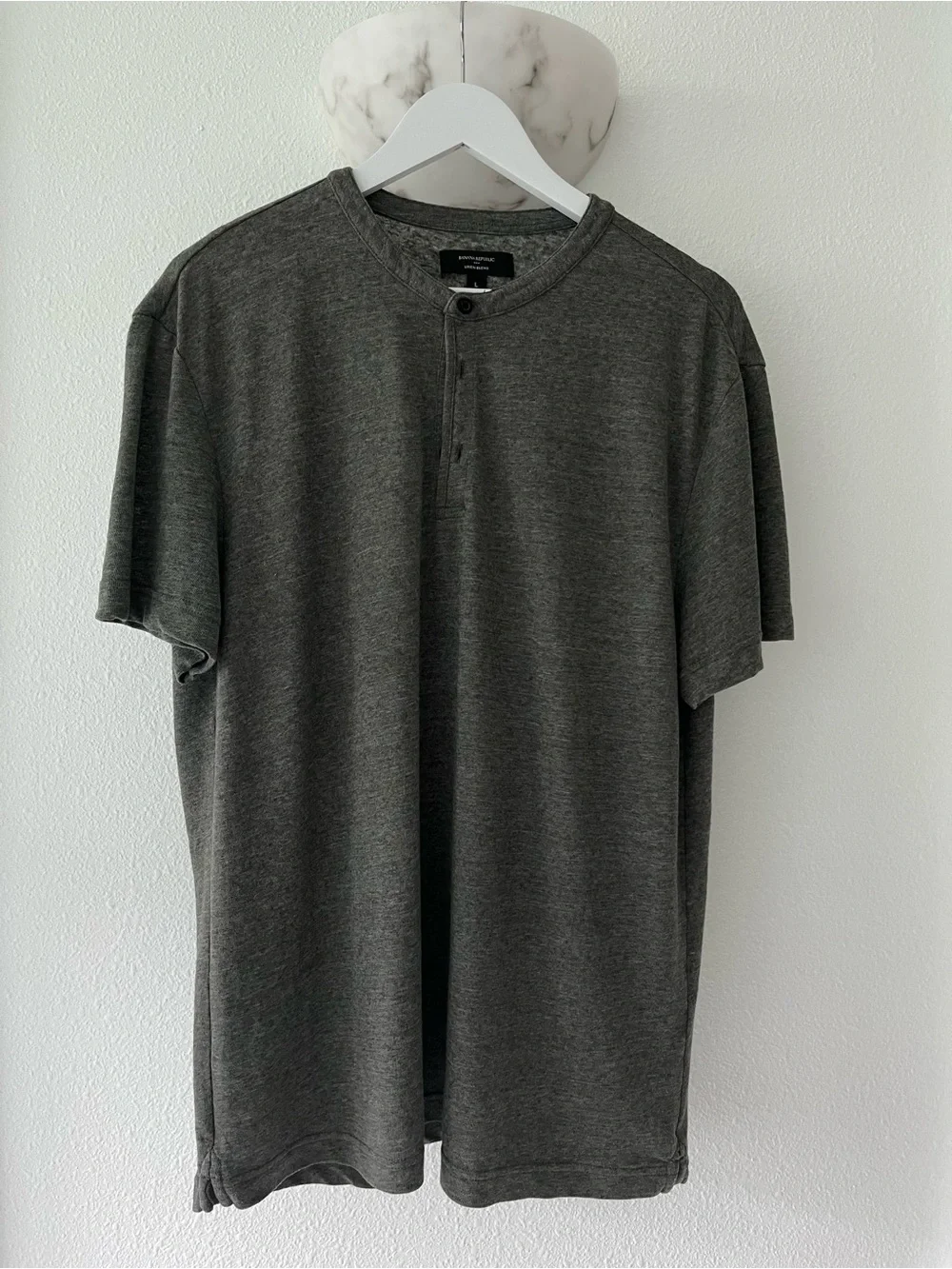 Banana Republic Dark Khaki Short Sleeve Henley
